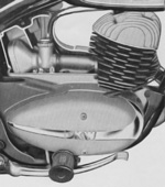 Motor und Vergaser der DKW RT 250 S